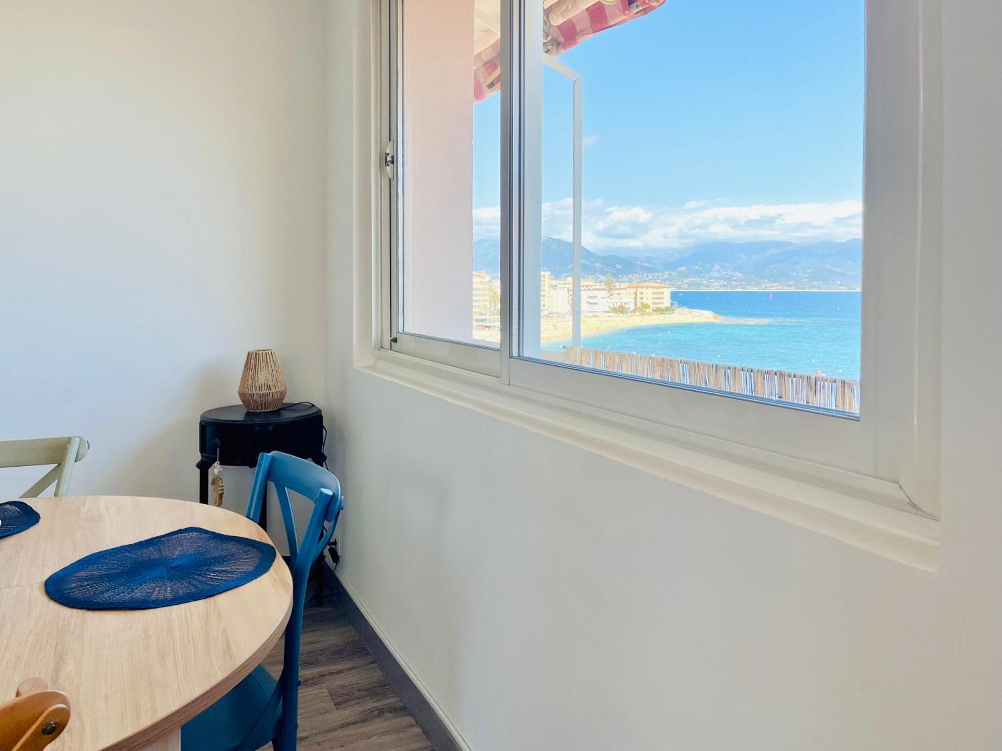 Front De Mer Beau T3 Climatise Balcon Parking Ajaccio Ajaccio  Exterior foto